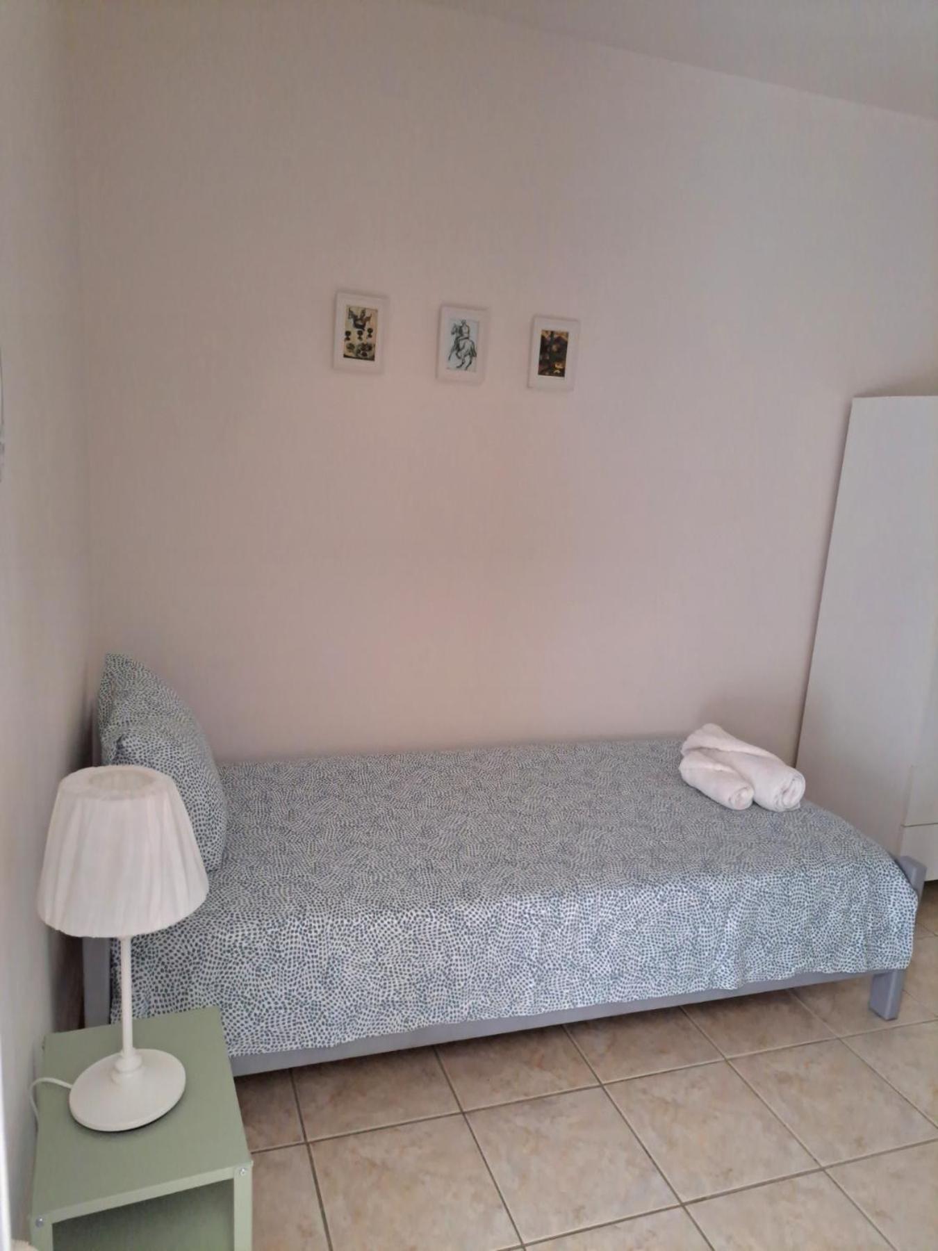 Kiki'S Place Νικήτη Δωμάτιο φωτογραφία